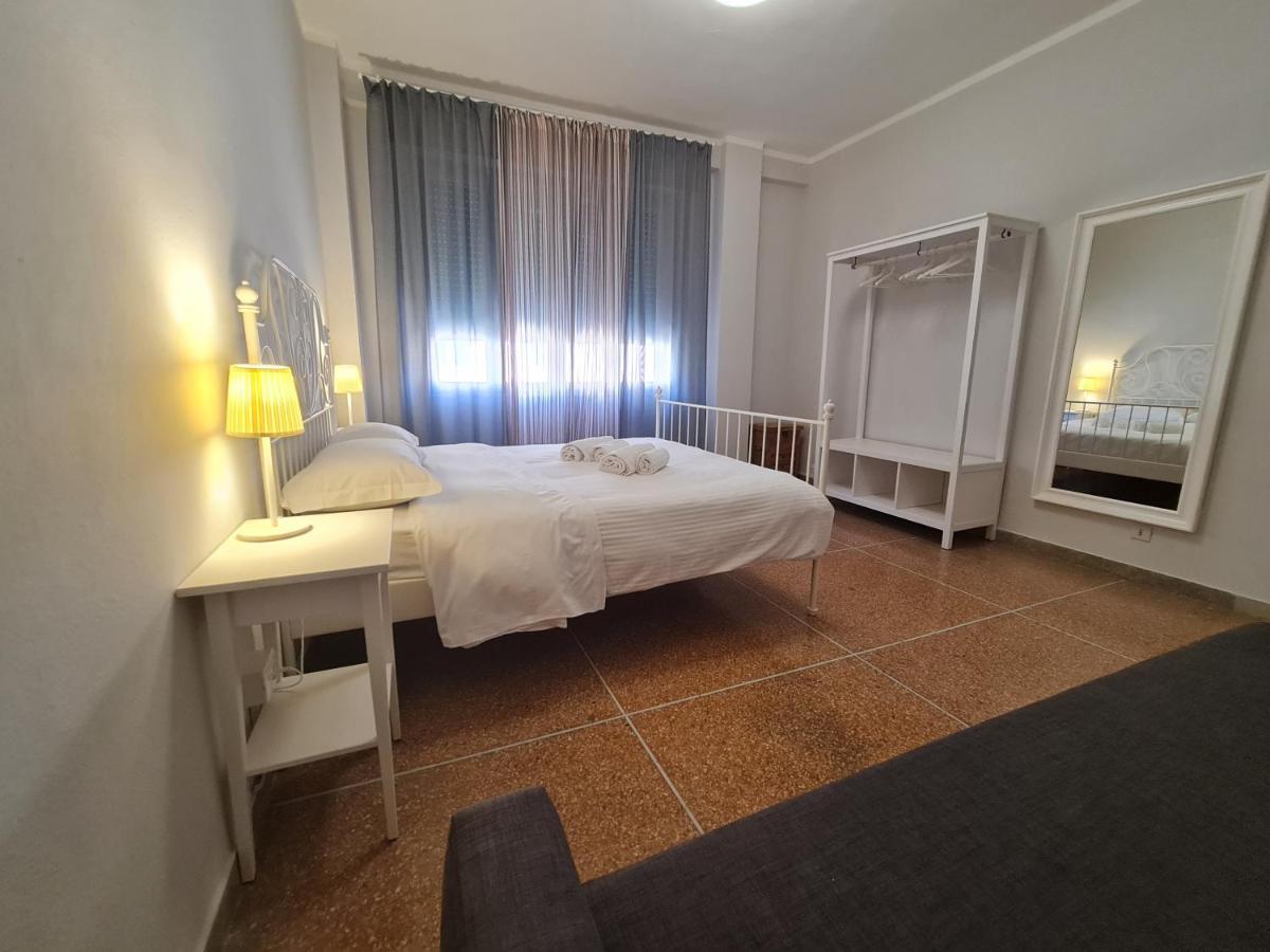 Lc Gramsci Guest House Self Check-In Gjestgiverier Pisa
